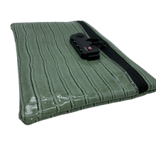 Load image into Gallery viewer, ABC co "Defessa" - Clutch HandBag